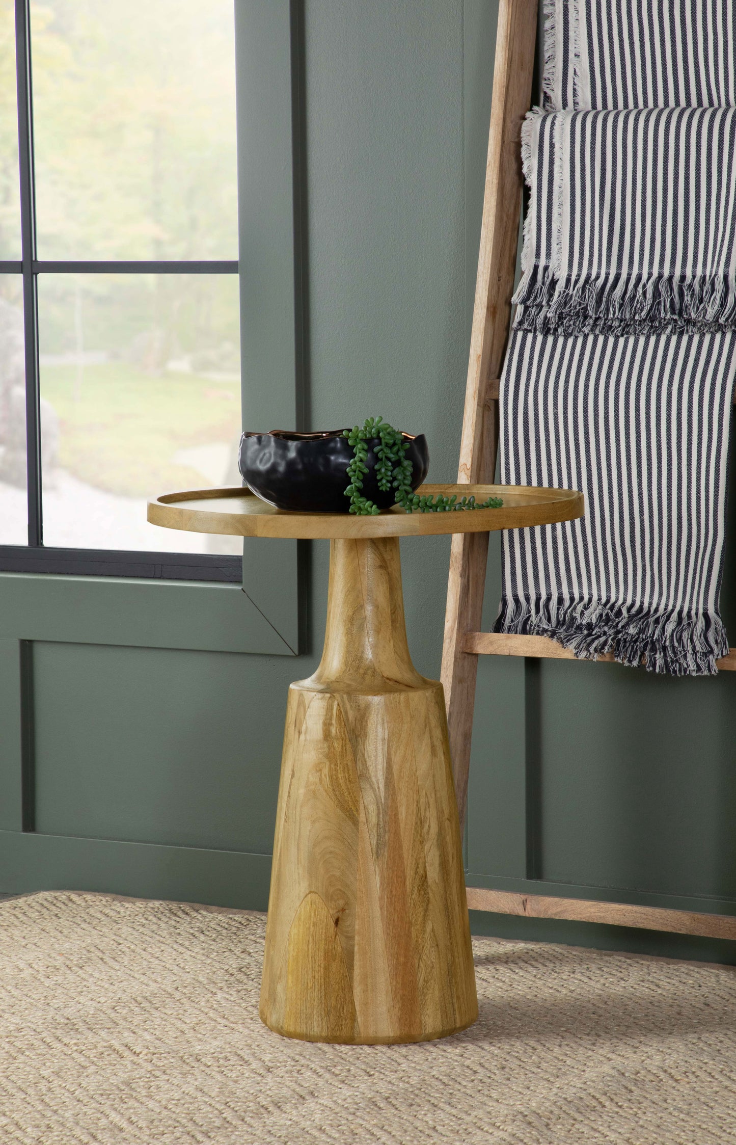 Ixia Round Solid Mango Wood Accent Side Table Natural